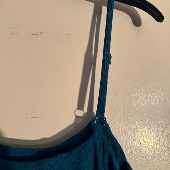 HATCH Collection Devin Cami - Picture 7 of 9